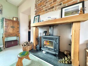 Photo 22- click for photo gallery